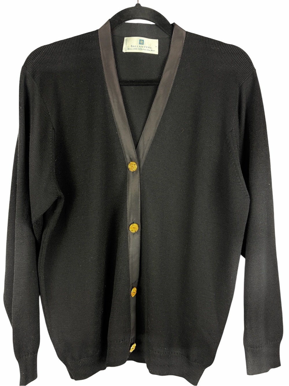 Vintage Ballantyne Scotland 100% Pure New Wool Black Cardigan Gold Buttons
